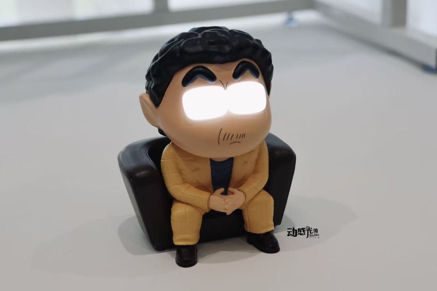 【預定】動感光波 園長小新 