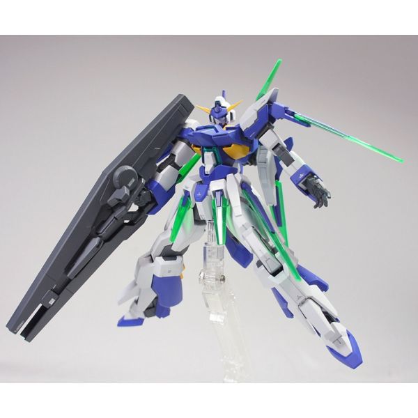 【鋼普拉】現貨 BANDAI 鋼彈AGE HG 1/144 #27 GUNDAM AGE-FX 鋼彈 最終型態 附支架 【鋼普拉】現貨 BANDAI 鋼彈AGE HG 1/144 #27 GUNDAM AGE-FX 鋼彈 最終型態 附支架