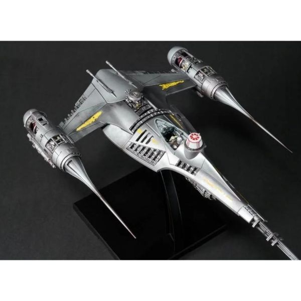 【鋼普拉】現貨 BANDAI STAR WARS 星際大戰 1/48 曼達洛人 N-1 星際戰鬥機 含支架 組裝模型 【鋼普拉】現貨 BANDAI STAR WARS 星際大戰 1/48 曼達洛人 N-1 星際戰鬥機 含支架 組裝模型