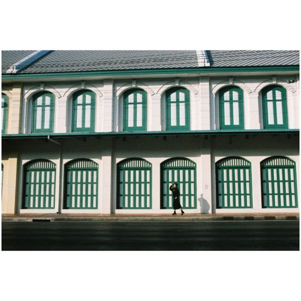 【eYe攝影】現貨 Lomography Color ’92 ISO 400 110 彩色負片 24張 復古相機 底片 【eYe攝影】現貨 Lomography Color ’92 ISO 400 110 彩色負片 24張 復古相機 底片