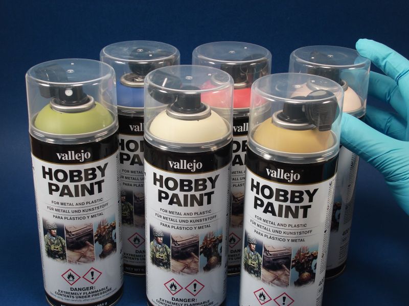 【鋼普拉】現貨 西班牙 AV Vallejo 水性漆 HOBBY PAINT 噴罐系列 白色底漆 灰色底漆 黑色底漆 亮光保護漆 28010 28011 28012 28530 28531 28532 【鋼普拉】現貨 西班牙 AV Vallejo 水性漆 HOBBY PAINT 噴罐系列 白色底漆 灰色底漆 黑色底漆 亮光保護漆 28010 28011 28012 28530 28531 28532