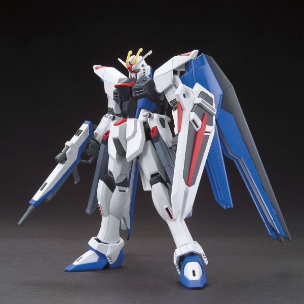 【鋼普拉】現貨 BANDAI《機動戰士鋼彈SEED》HGCE 1/144 #192 ZGMF-X10A FREEDOM GUNDAM 自由鋼彈 新生式樣 【鋼普拉】BANDAI《機動戰士鋼彈SEED》HGCE 1/144 #192 ZGMF-X10A FREEDOM GUNDAM 自由鋼彈 新生式樣