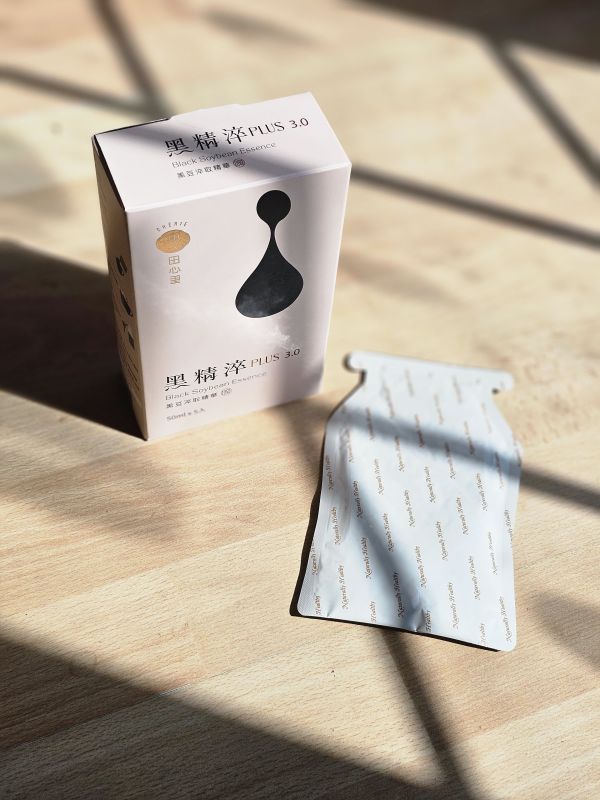 [配方新升級!!] 黑精淬 PLUS 3.0（黑豆精華飲 50毫升*5包/盒）---新品優惠別錯過 :D CHERIE Black Soybean Essence PLUS 3.0
田心里 黑精淬PLUS 3.0