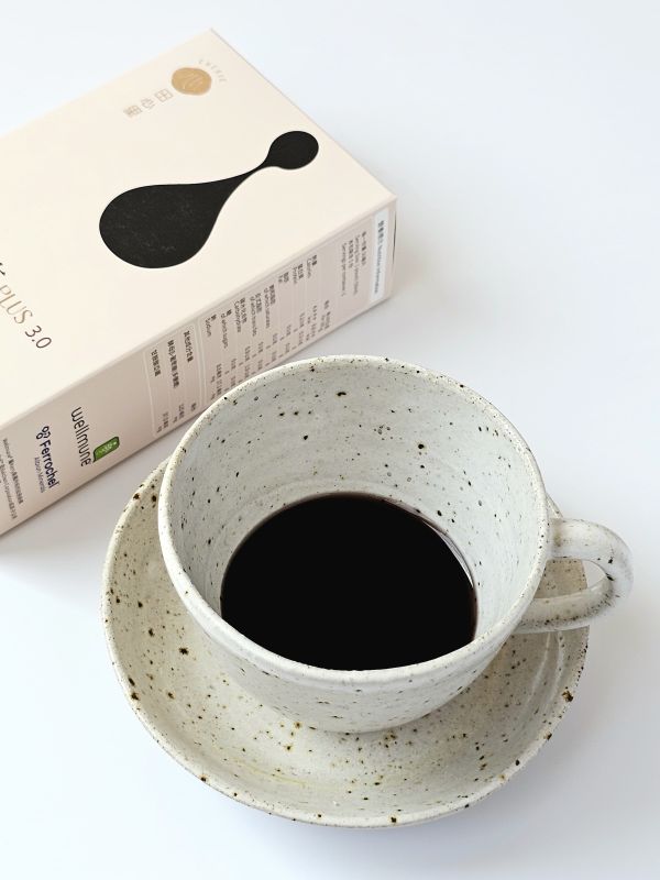 [配方新升級!!] 黑精淬 PLUS 3.0（黑豆精華飲 50毫升*5包/盒）---新品優惠別錯過 :D CHERIE Black Soybean Essence PLUS 3.0
田心里 黑精淬PLUS 3.0