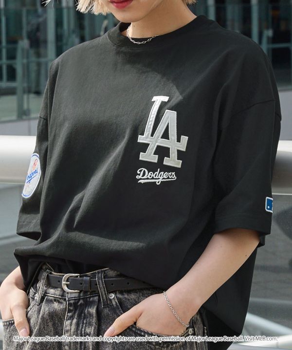 日本MLB 緞面刺繡寬鬆純棉短T 道奇/洋基/教士 Kueindyis,KNS日本選物,MLB,道奇,洋基,道奇,教士,帽踢