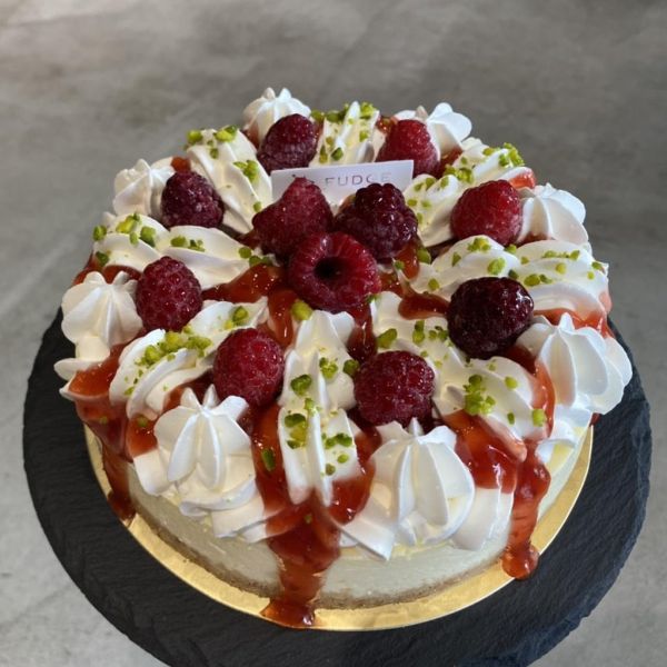 6吋覆盆子草莓重乳酪 