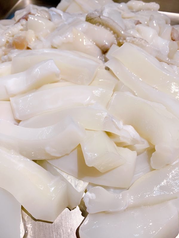 切塊軟絲、花枝 