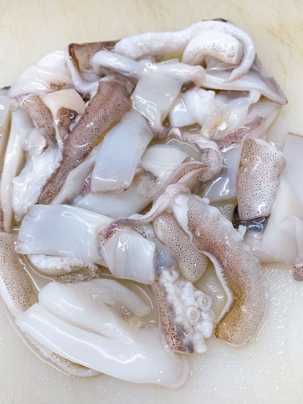 切塊軟絲、花枝 