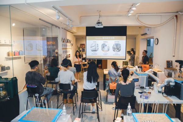 2025年11月22日 色違寶可夢噴塗體驗活動