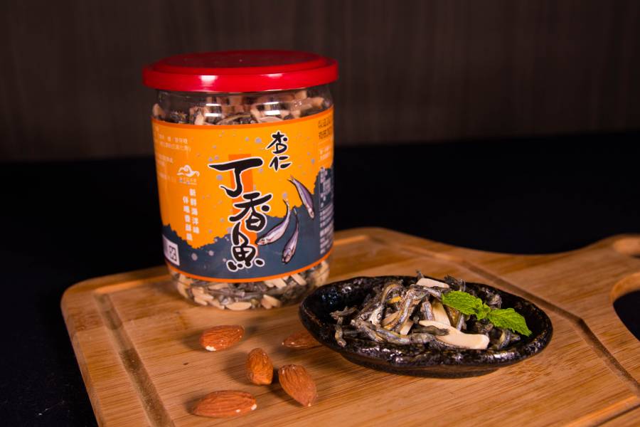 杏仁丁香魚 