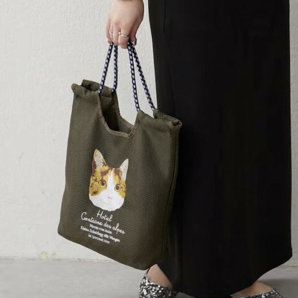 SOBIA 貓咪大臉刺繡網眼托特包 