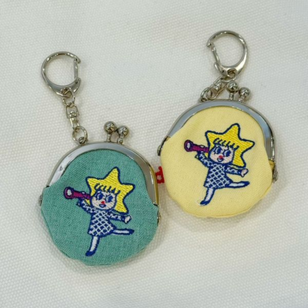 東京限定刺繡晴空塔娃娃迷你珠扣包鑰匙圈 