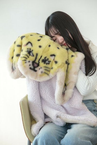 CDF Momonga 動物造型柔軟毛毯 