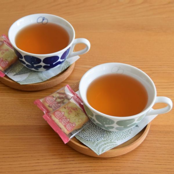 皆川明×PASS THE BATON盈盈花陶瓷系列 