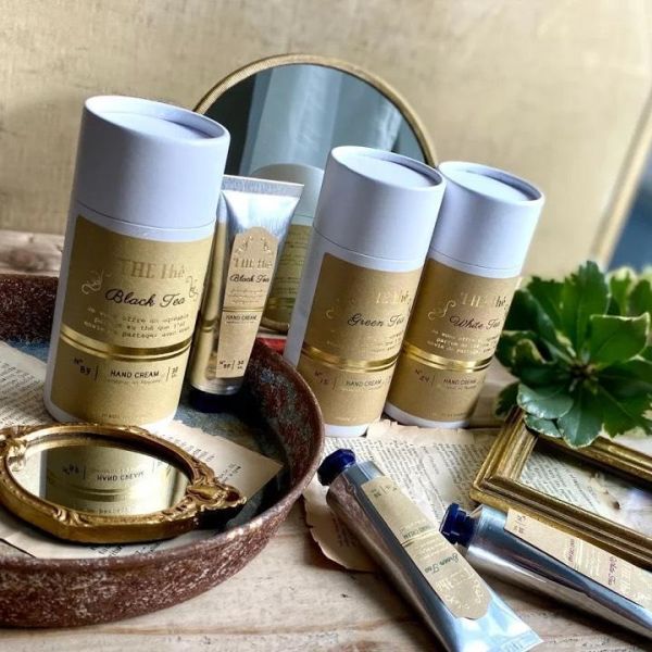 SB普羅旺斯 白茶香滋潤附罐護手霜 