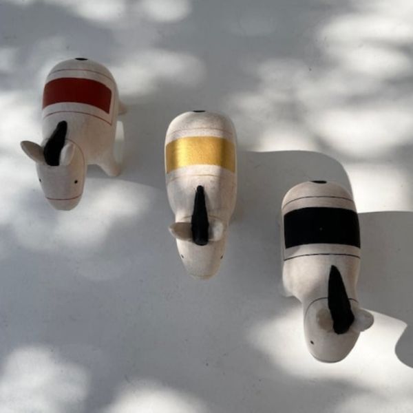 T-Lab 天然木製馬擺設 