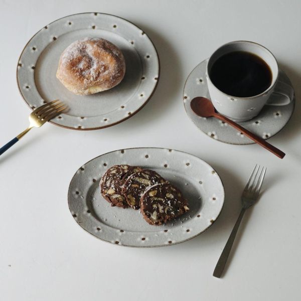 HANI 白色小花淺灰陶瓷系列 