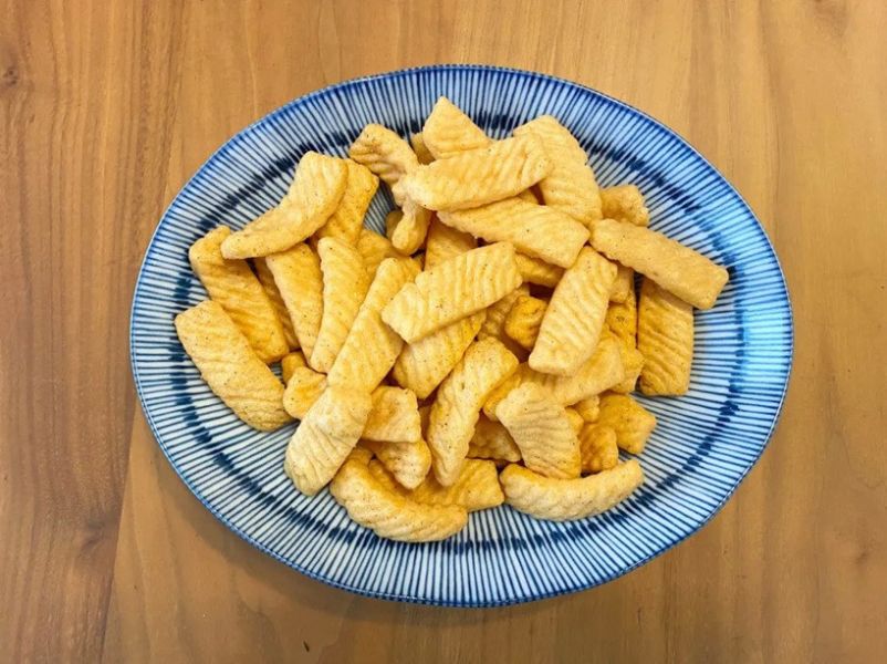 **預購** Calbee 海苔鹽煙燻起司味蝦味先 