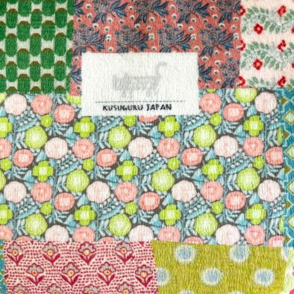 kusuguru 刺繡貓咪拼布立體橢圓收納包 