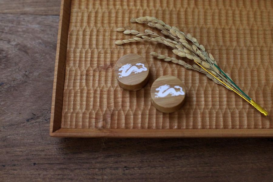 干支辰龍年圓形木製筷架 