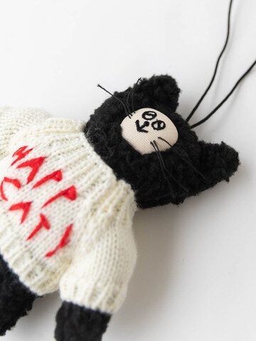 坂巻弓華 快樂貓針織毛衣毛絨玩偶吊飾 