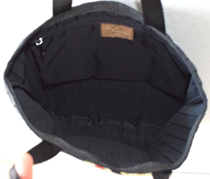 Belle Blanche 芭蕾舞者褶皺手提袋(黑) 