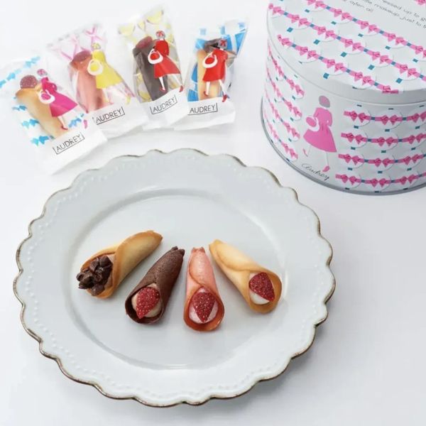 **預購**Audrey 期間限定 花束餅乾圓筒 