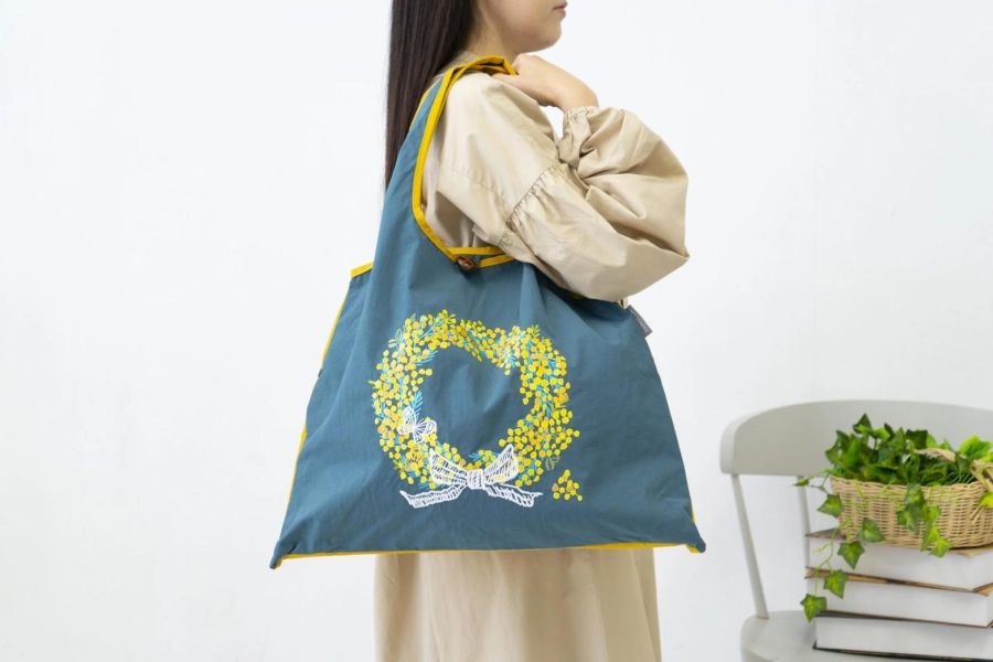 SI SHU 含羞草花環可折疊刺繡購物袋(綠) 