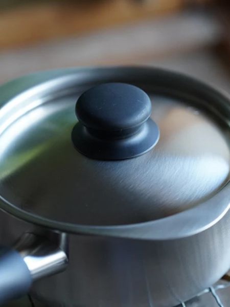 柳宗理 18-8不鏽鋼牛奶鍋 16cm附蓋 