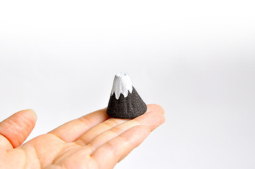 morutaru 富士山造型土製擺設 