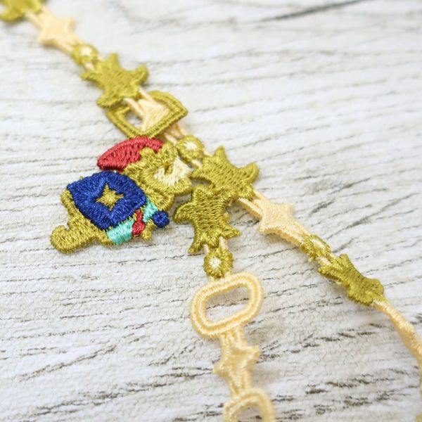 ensky 宮崎駿系列 多功能花朵刺繡手環 