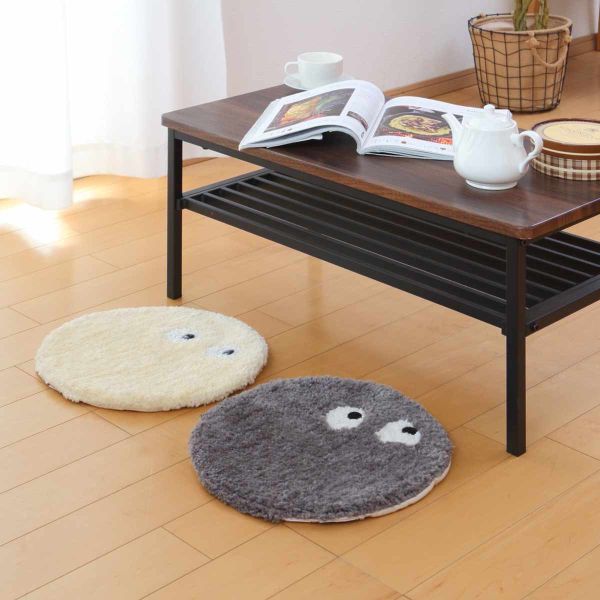 AND PACKABLE 眼睛毛絨坐墊 