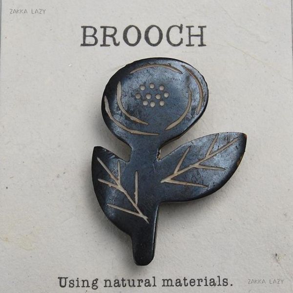 live in perfect union水牛骨造型胸針 