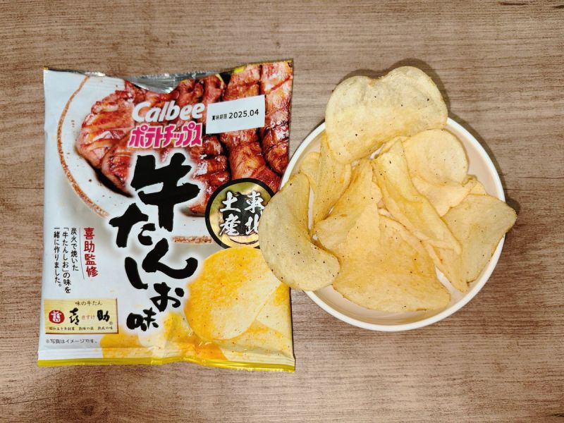 **預購**calbee 炙燒牛舌洋芋片4袋入 