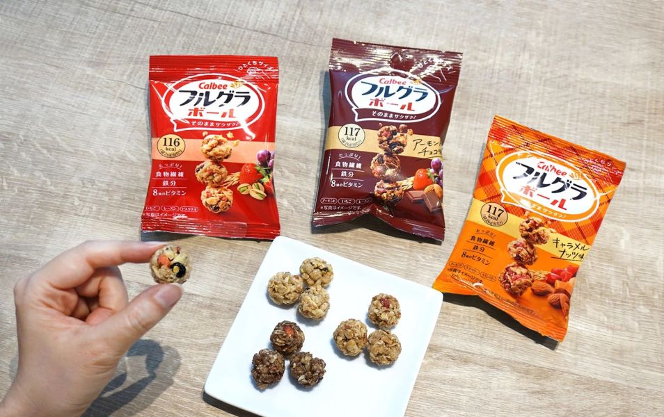 Calbee 燕麥穀物球隨身包 