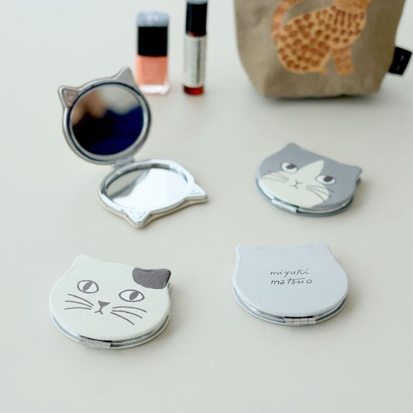 8mw 松尾美雪貓咪大臉隨身鏡(賓士貓灰) 
