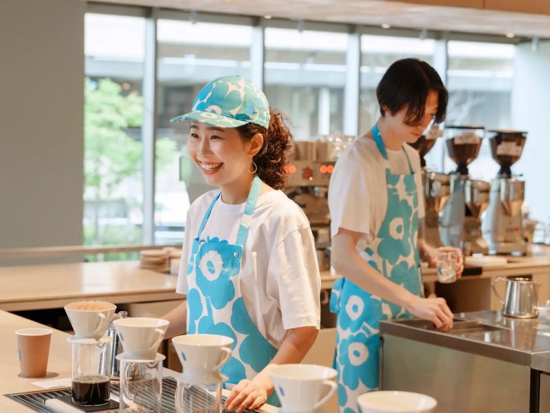 Blue Bottle藍瓶x Marimekko 滿版罌粟花藍鴨舌帽附別針 