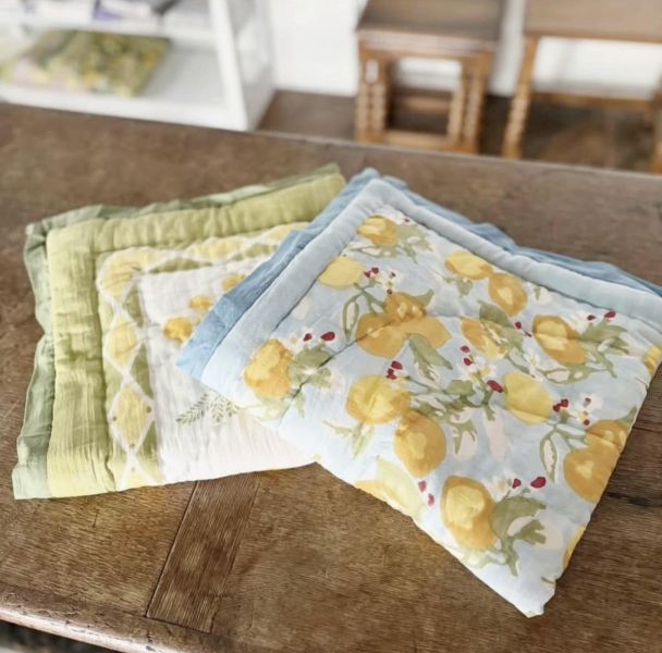 Madu 100%棉質枕頭套65*65cm 