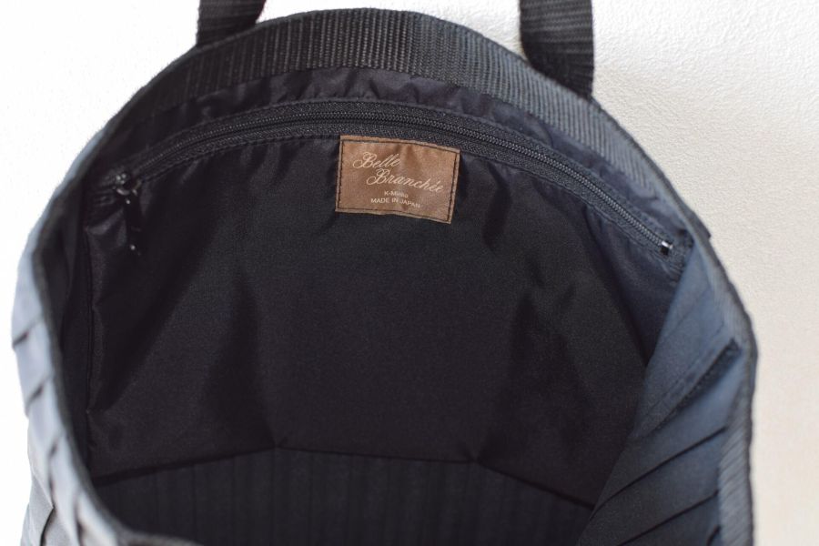 Belle Blanche 芭蕾舞者褶皺手提袋(黑) 