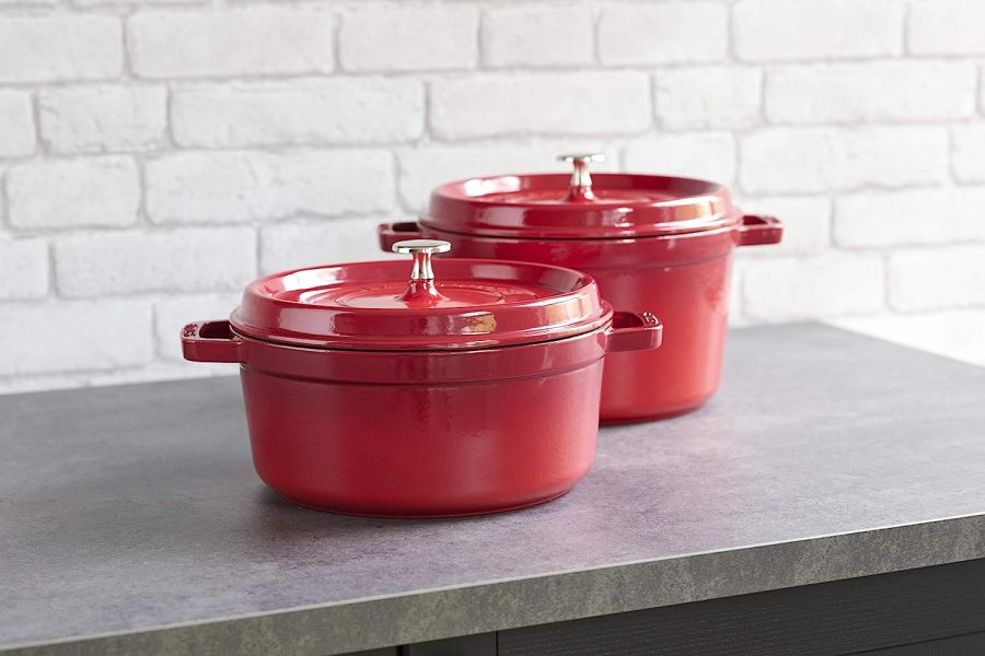 Staub 經典圓形琺瑯鑄鐵鍋 24cm 