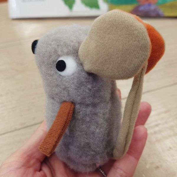 SunArrow 田鼠阿佛沙包玩偶 