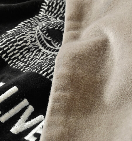 Ange in Disguise北極熊刺繡絨布肩背袋 