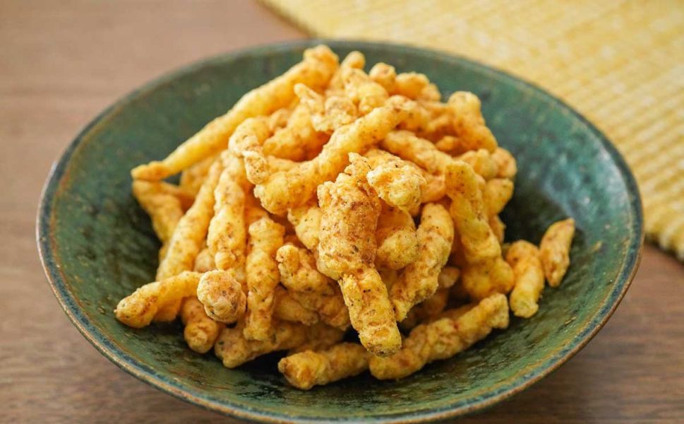 湖池屋 秘傳咖喱味玉米脆條90g 
