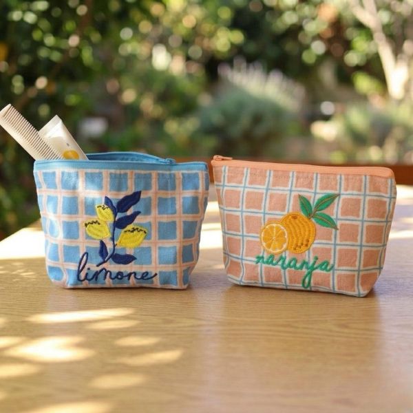 水果格紋刺繡舟型收納包 