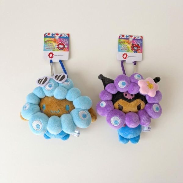 sanrio x 萬博脈脈曬黑登山扣玩偶吊飾 