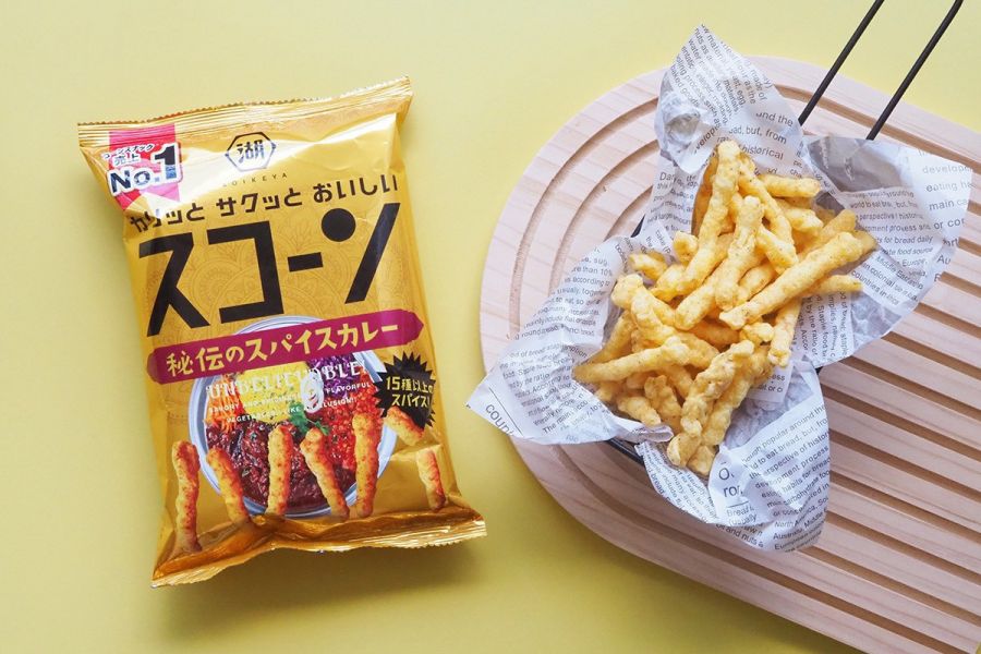 湖池屋 秘傳咖喱味玉米脆條90g 