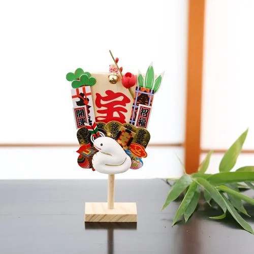 巳蛇寶船和紙木製擺設 