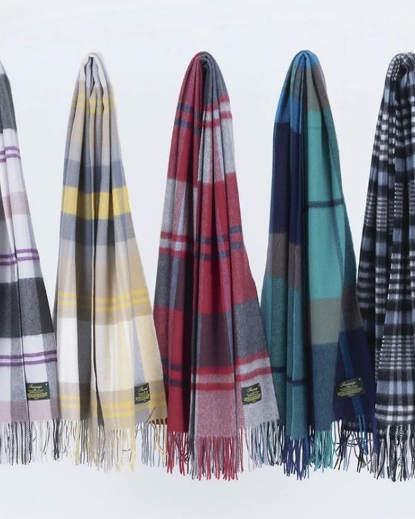 JOHN HANLY 經典格紋羊毛圍巾 