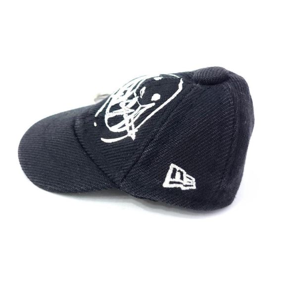 NewErax山本耀司棒球帽造型吊飾 