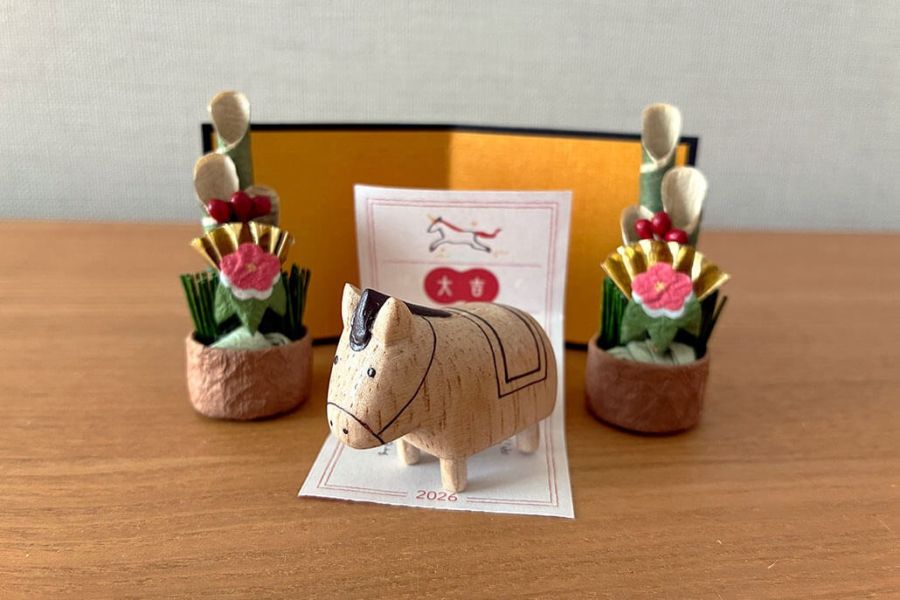 T-Lab 2026馬年天然木雕擺設附盒 